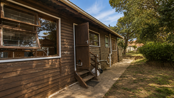 House in Dana Bay