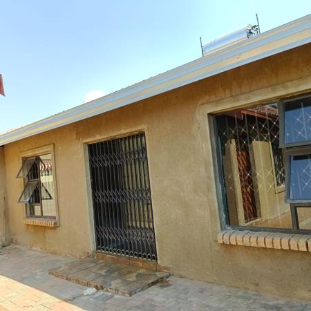 1 Bedroom Garden Cottage