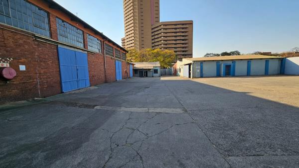 3 500 m² Commercial space