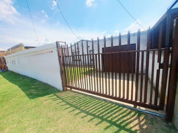 2 Bedroom House