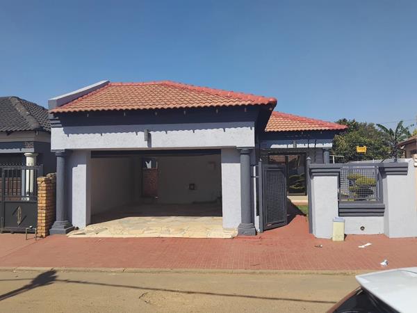4 Bedroom House
