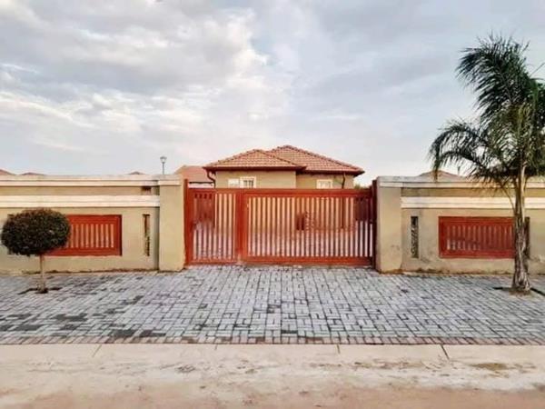 3 Bedroom House