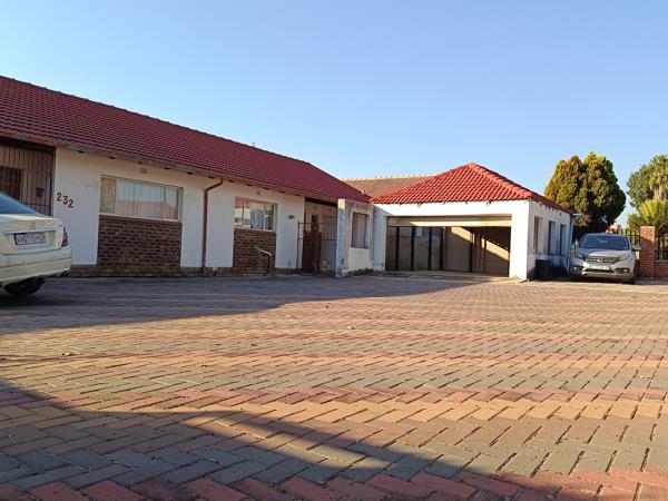 4 Bedroom House