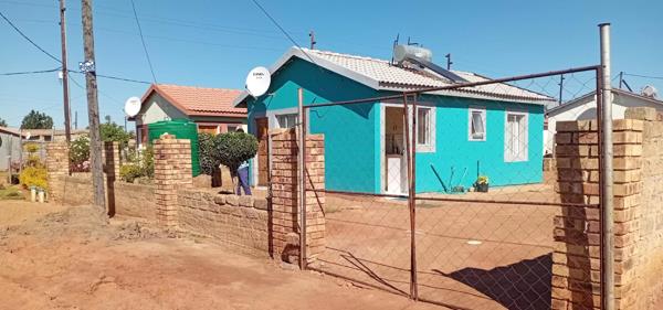 2 Bedroom House