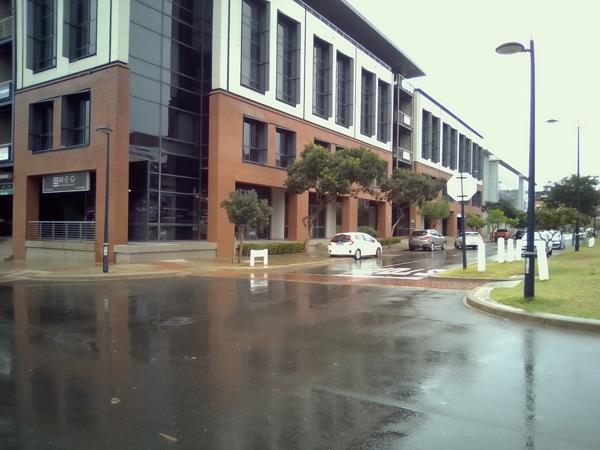 135 m² Commercial space