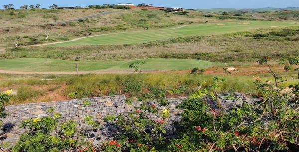 945 m² Land