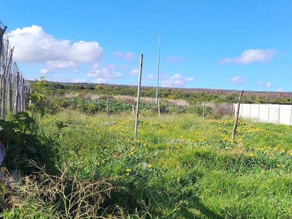 487 m² Land