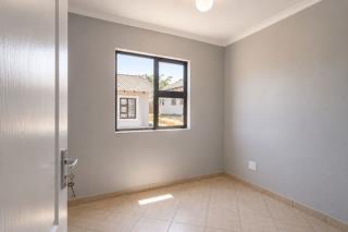 1 Bedroom House