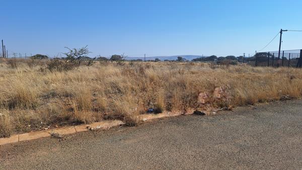 663 m² Land