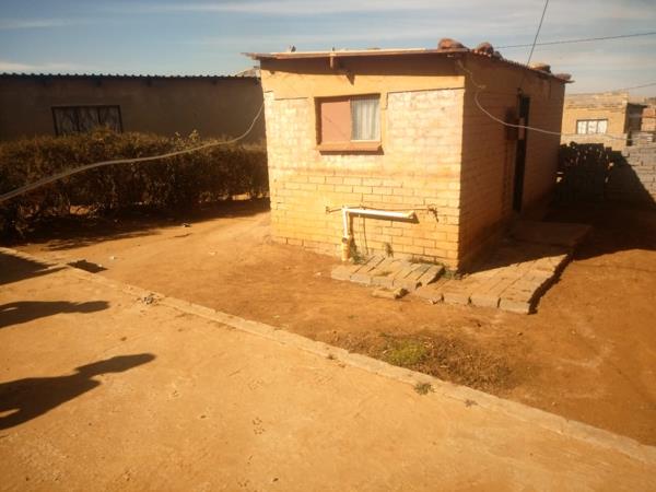 1 Bedroom House
