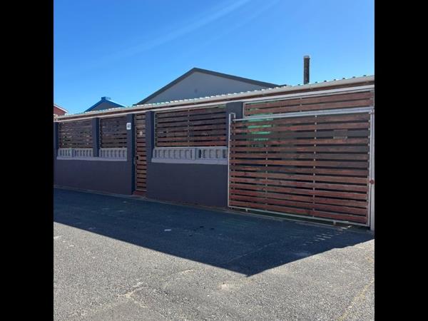 2 Bedroom House