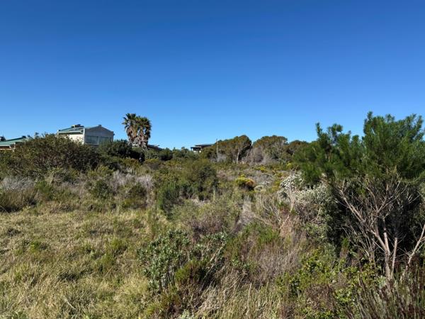 1 319 m² Land