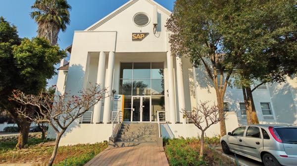 668 m² Office Space