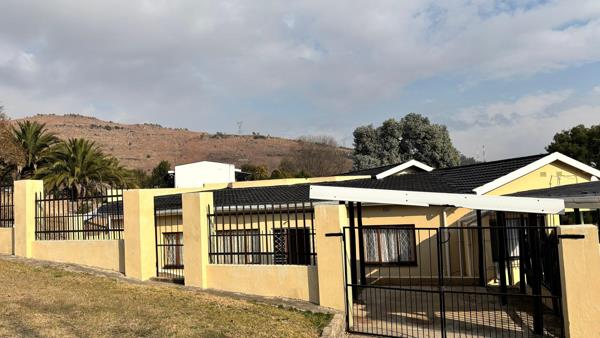 6 Bedroom House