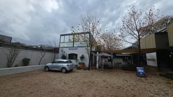 42 m² Commercial space