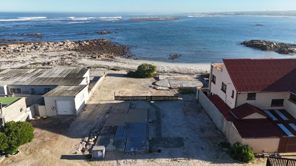 256 m² Land