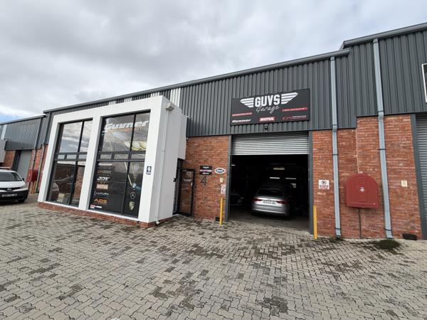 250 m² Industrial space