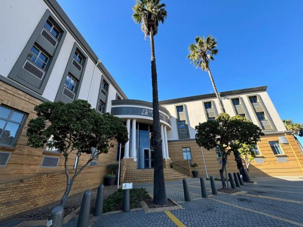 2 348 m² Commercial space