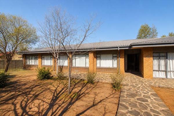 12 Bedroom House