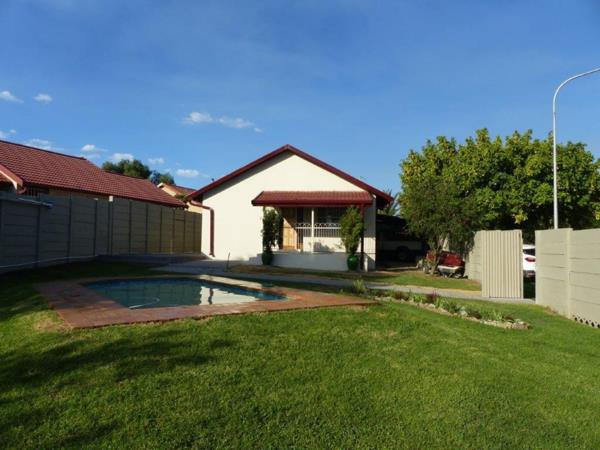 2 Bedroom House