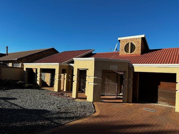 4 Bedroom House