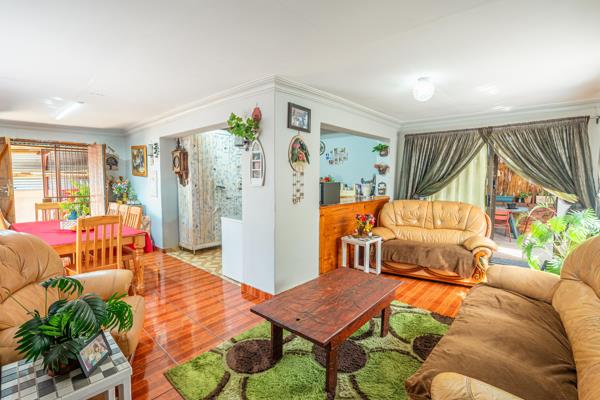 2 Bedroom House