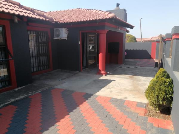 4 Bedroom House