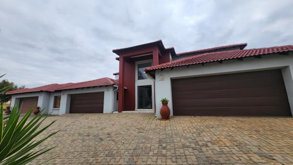 8 Bedroom House