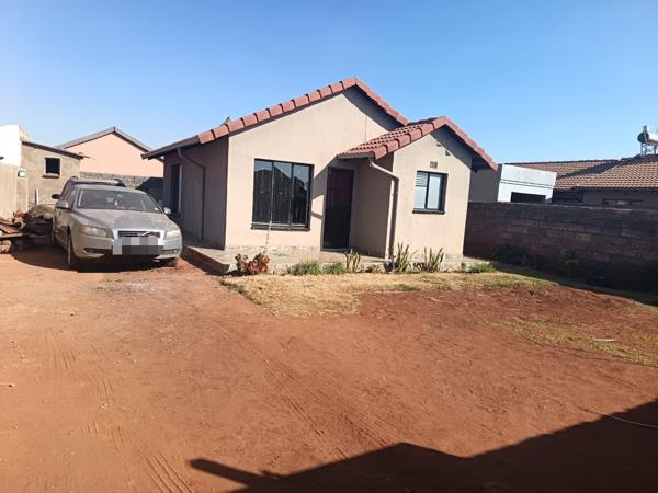 2 Bedroom House
