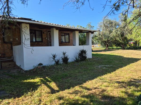4 610 m² Smallholding