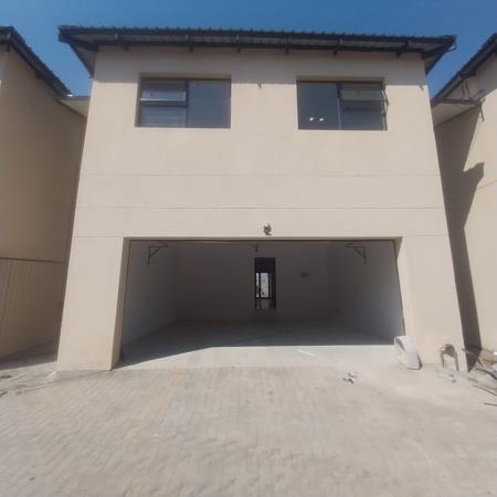 3 Bedroom Townhouse