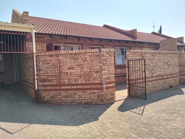 2 Bedroom Townhouse