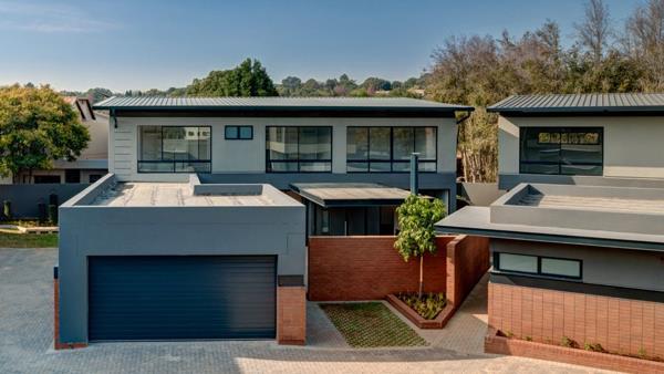 4 Bedroom Townhouse