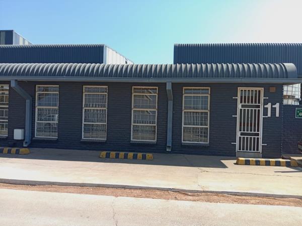 597 m² Industrial space