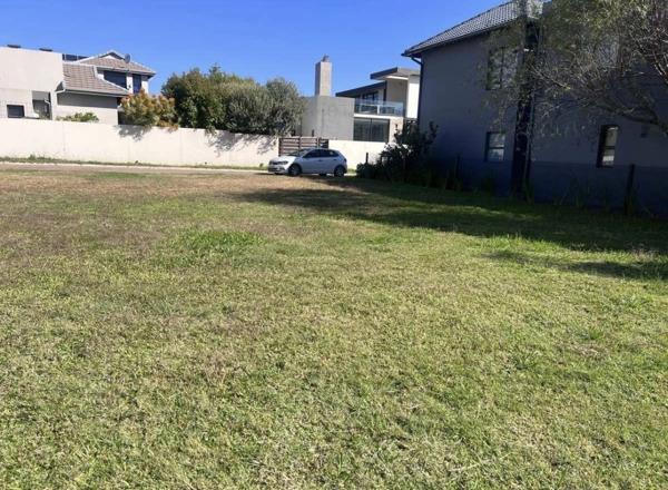 419 m² Land
