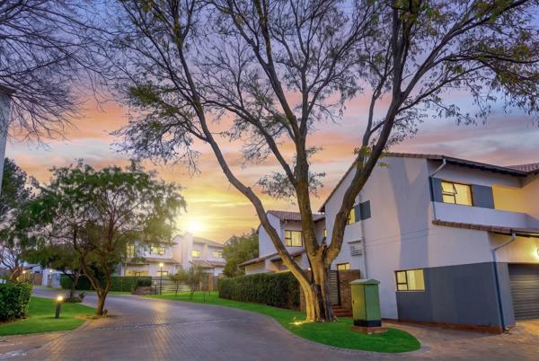 4 Bedroom Townhouse