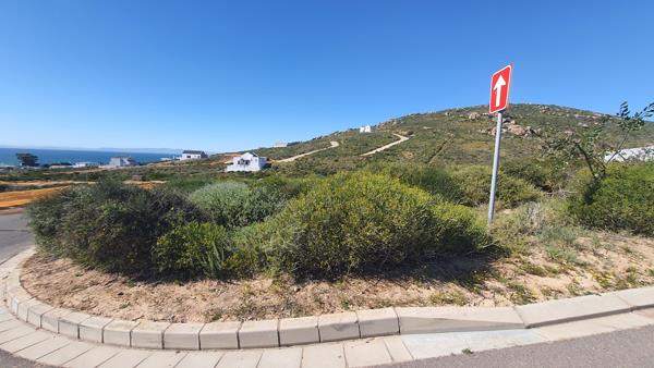 487 m² Land