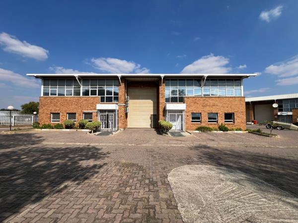 799 m² Industrial space