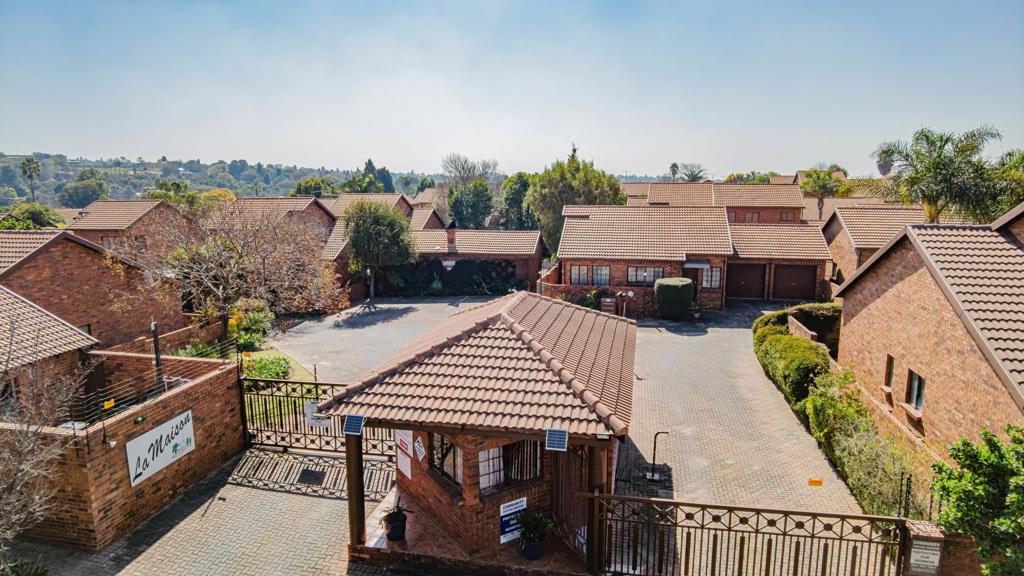 3 Bedroom Townhouse