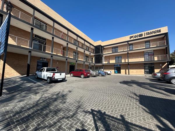 35 m² Commercial space
