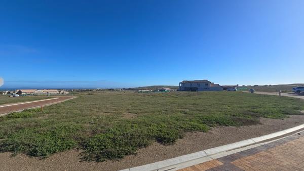 685 m² Land