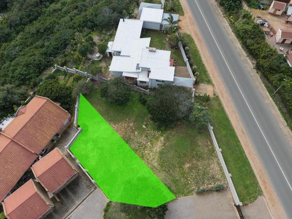 381 m² Land
