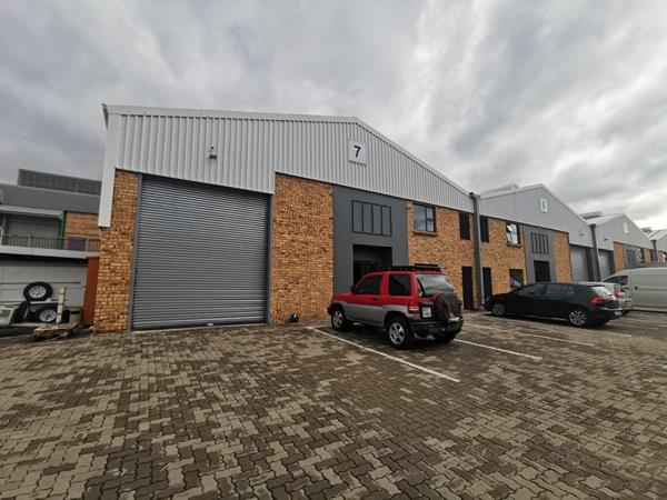 347 m² Industrial space
