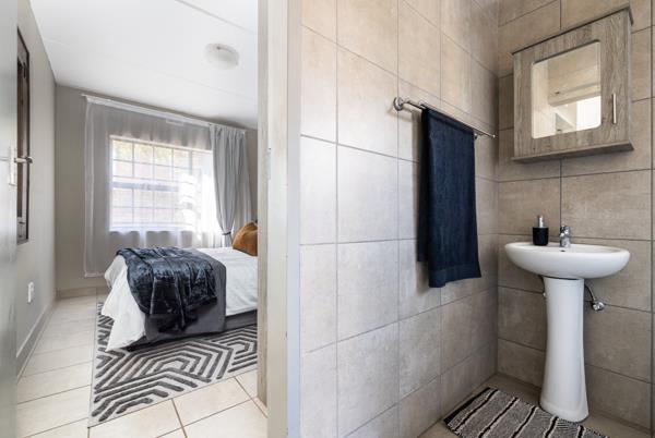 2 Bedroom Apartment