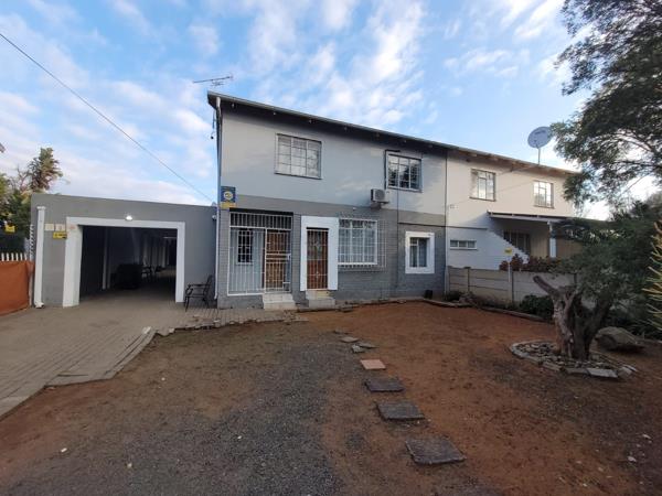 9 Bedroom House