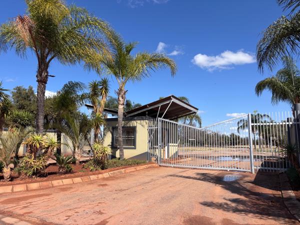 833 m² Land