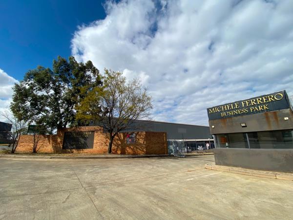 2 000 m² Office Space