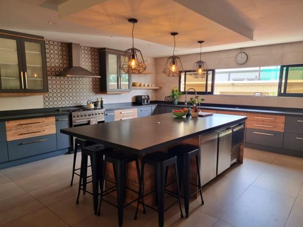 4 Bedroom House