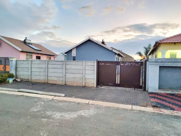 2 Bedroom House