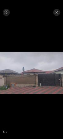 2 Bedroom House